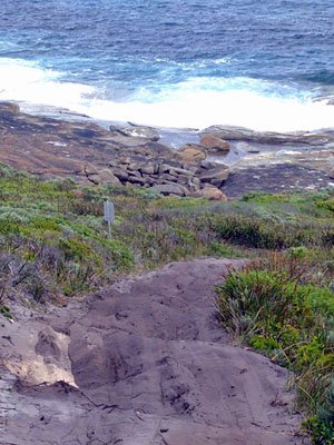 PB14, -35.040120, 117.114921 Very rough descent PB14, -35.040120, 117.114921 Very rough descent