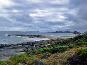 PB16, -35.040560, 117.113830 Looking across the little point PB16, -35.040560, 117.113830 Looking across the little point